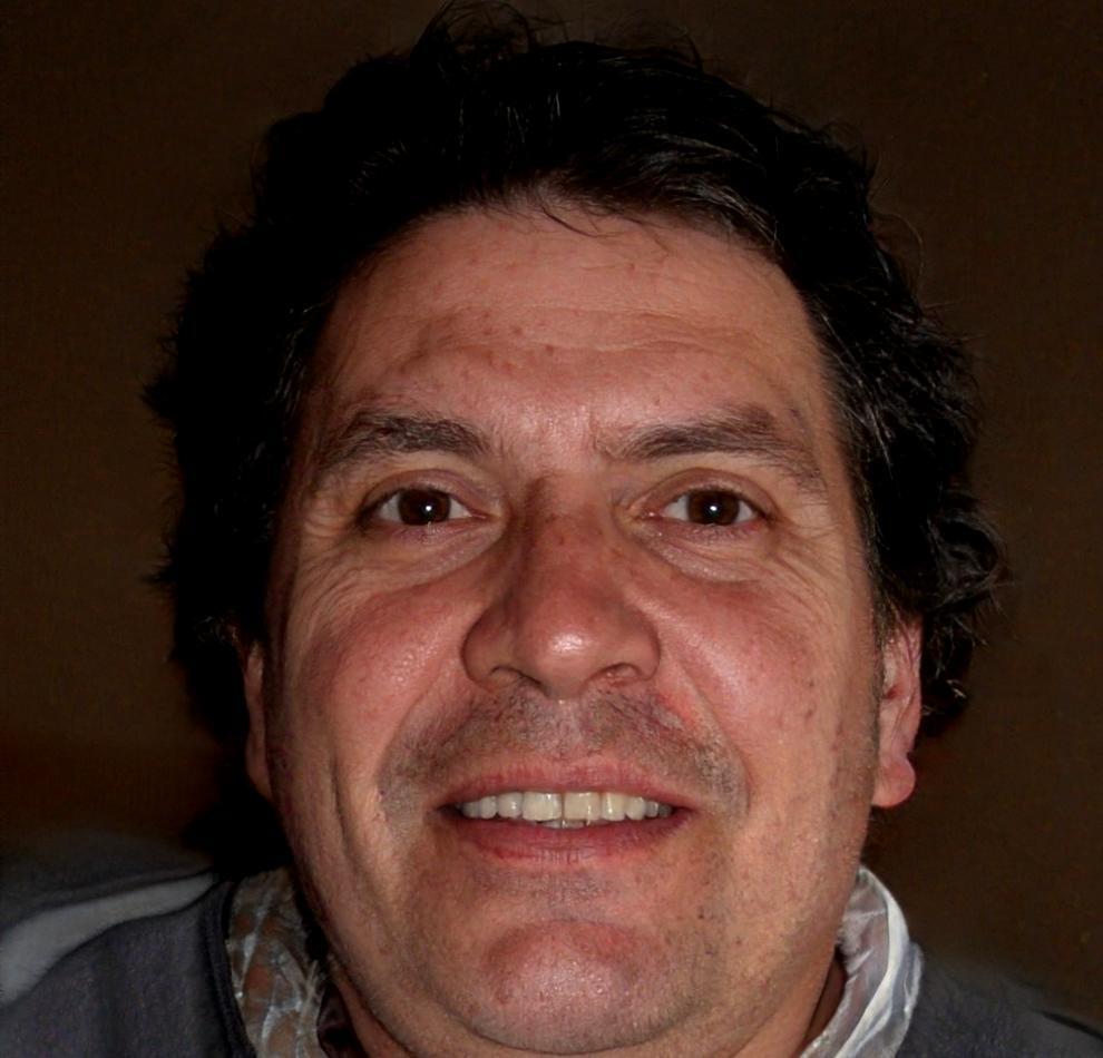 Портрет Василиса Пападопулос